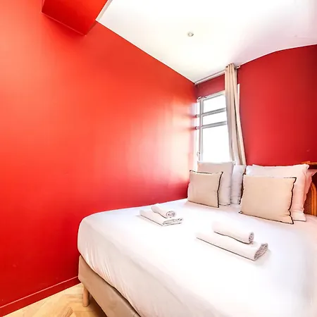 Avec Sauna Rue Gourgaud * Paris