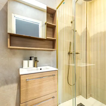 Avec Sauna Rue Gourgaud Appartement *